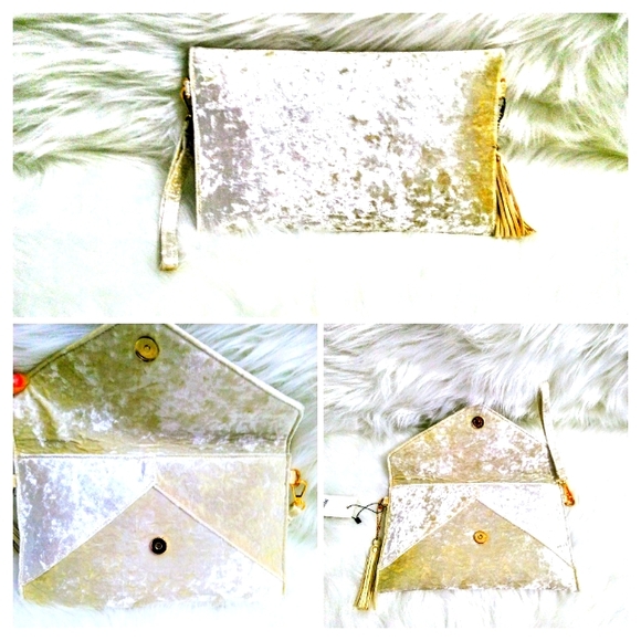 (NEW)! Cute! Cream! Crush Velvet Clutch! :-) - Picture 10 of 12